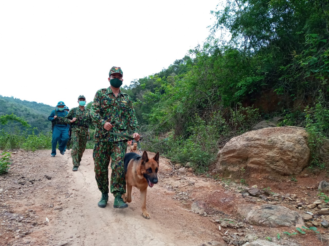 Lập các tổ tuần tra lưu động tuyên truyền phòng, chống dịch Covid-19